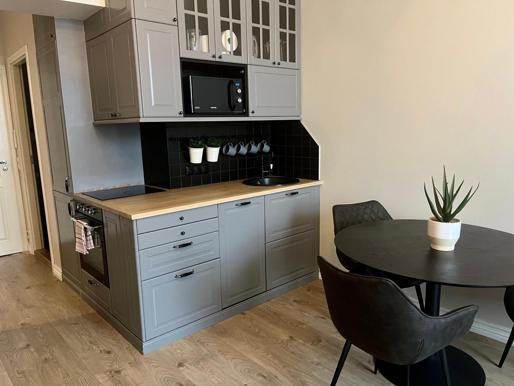 Old Town Apartment - Self Check In Выру Экстерьер фото